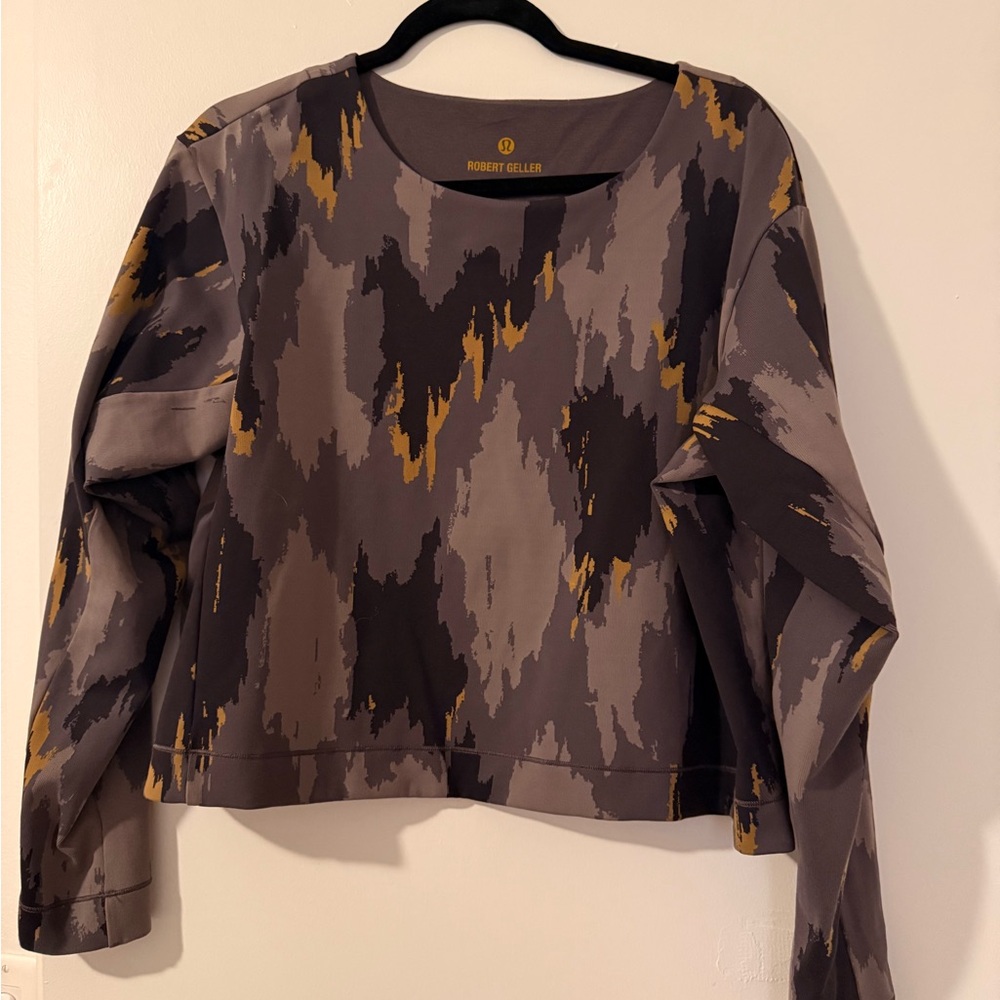 Lululemon Sweatshirt